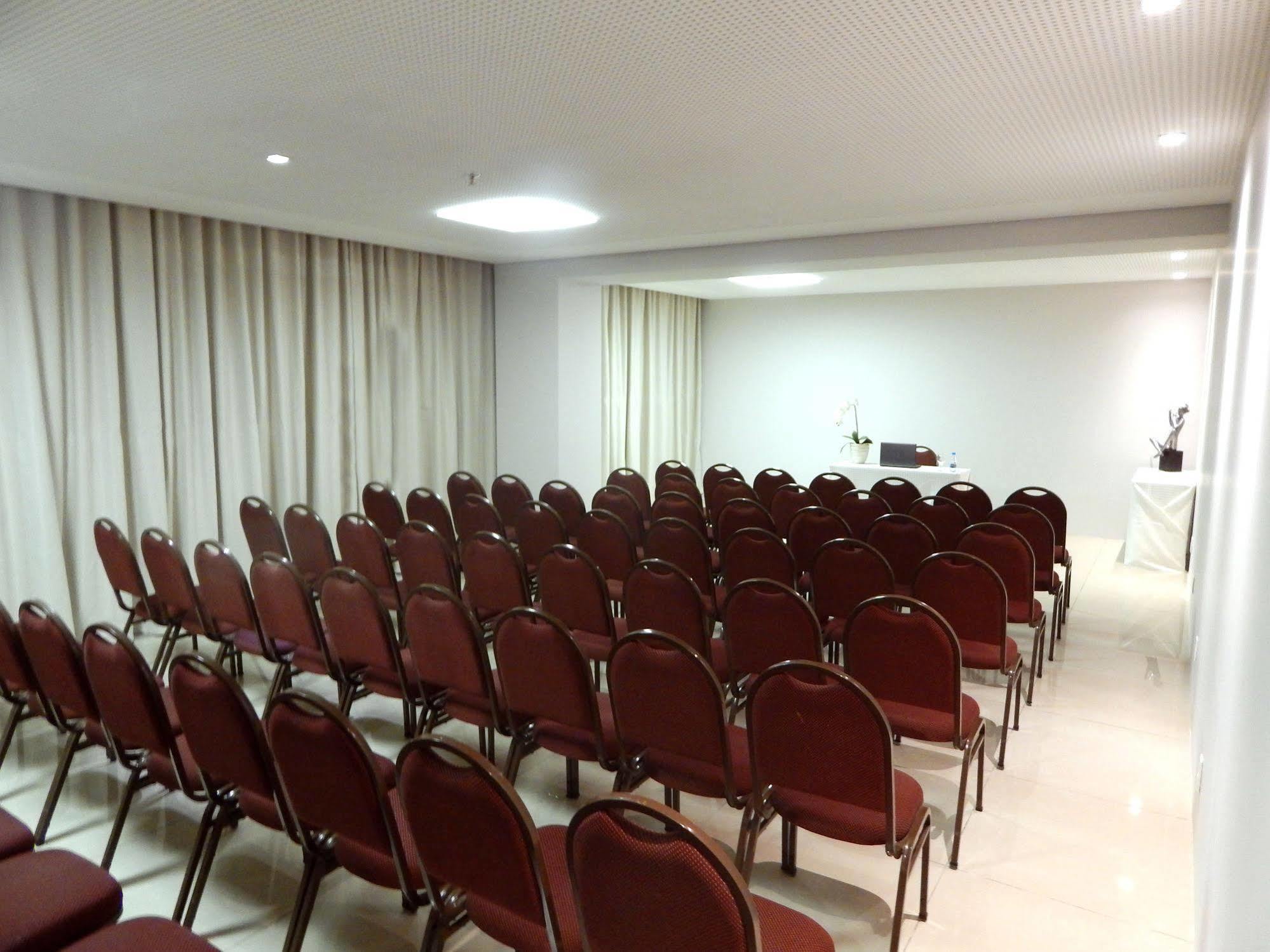 Hotel Beaga Convention Expominas by MHB Belo Horizonte Exterior foto